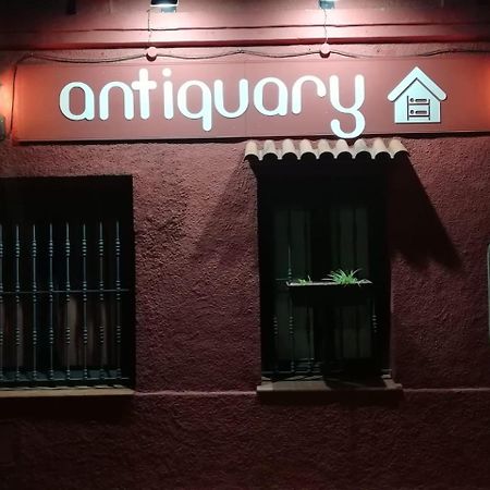 Casa Antiquary Hostel เบนีตาเชลล์ ภายนอก รูปภาพ