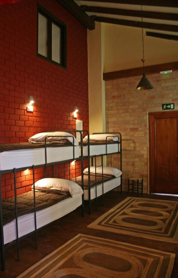 Casa Antiquary Hostel เบนีตาเชลล์ ภายนอก รูปภาพ