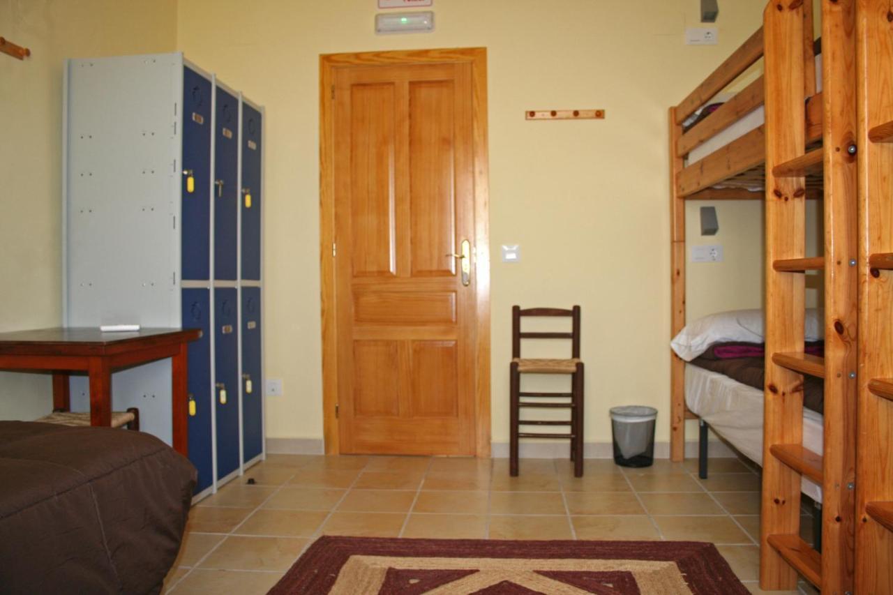 Casa Antiquary Hostel เบนีตาเชลล์ ภายนอก รูปภาพ