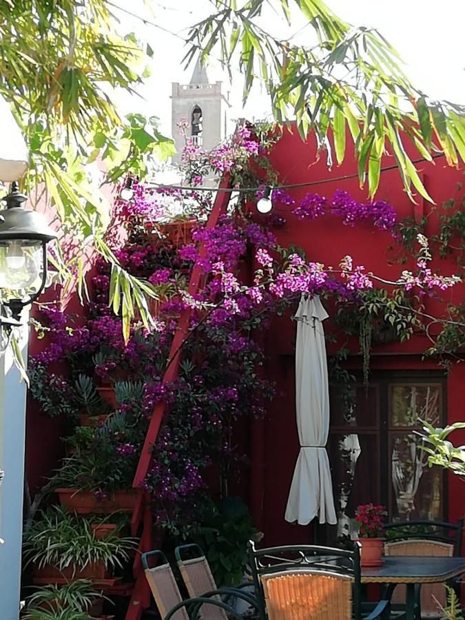 Casa Antiquary Hostel เบนีตาเชลล์ ภายนอก รูปภาพ